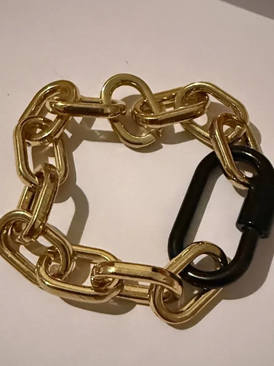 Allie+Bess Joan Gold tone Chain Link Necklace and Bracelet Set (2nd listing) - Picture 9 of 16